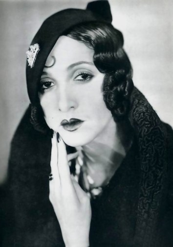 renee-perle-jacques-henri-lartigue-19321