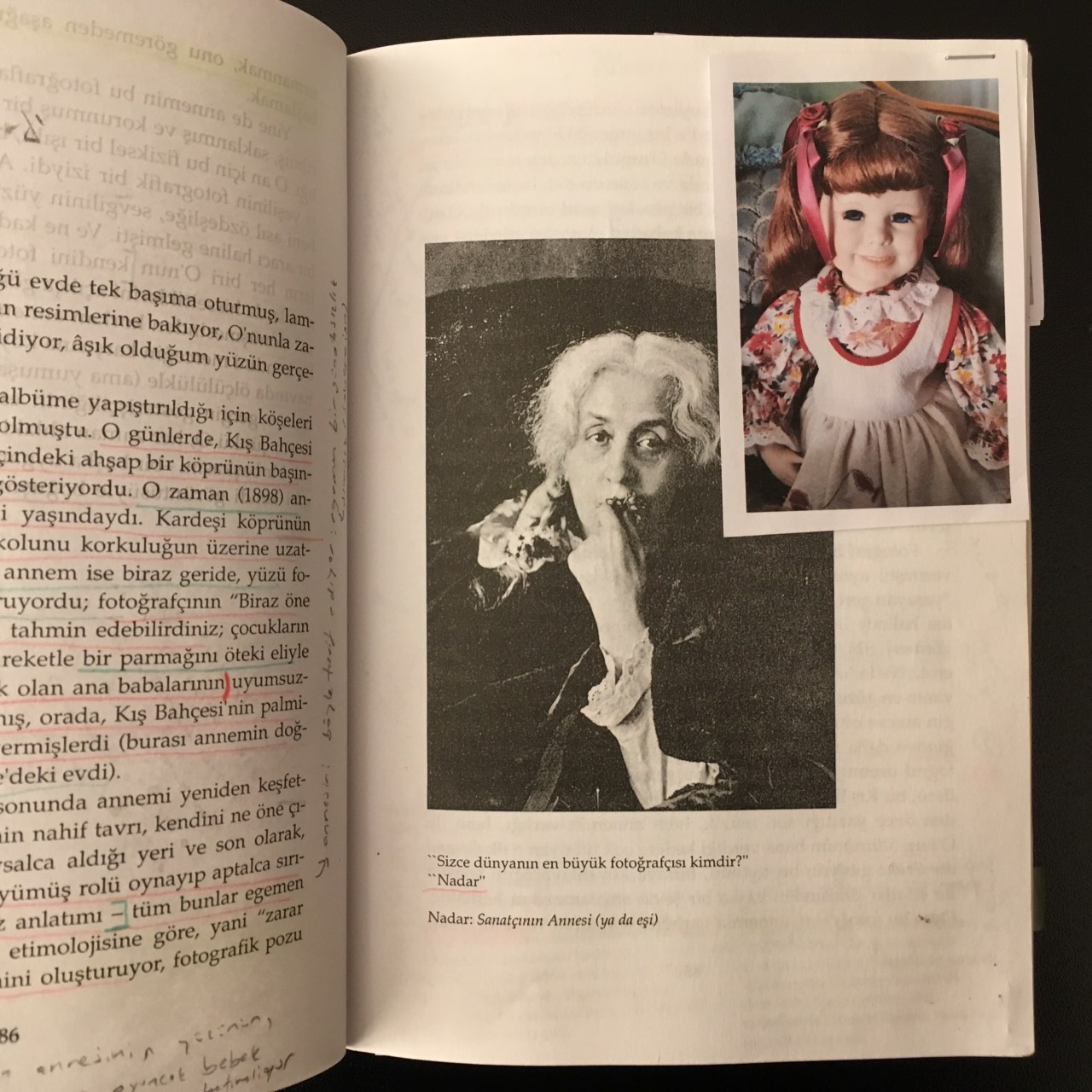 Camera Lucida, Fotoğraf Üzerine Düşünceler, Roland Barthes, Türkçesi Reha Akçakaya, 6.45 Yayın, 2008